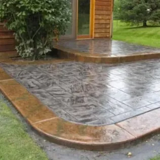 Decorative stamped concrete for driveways